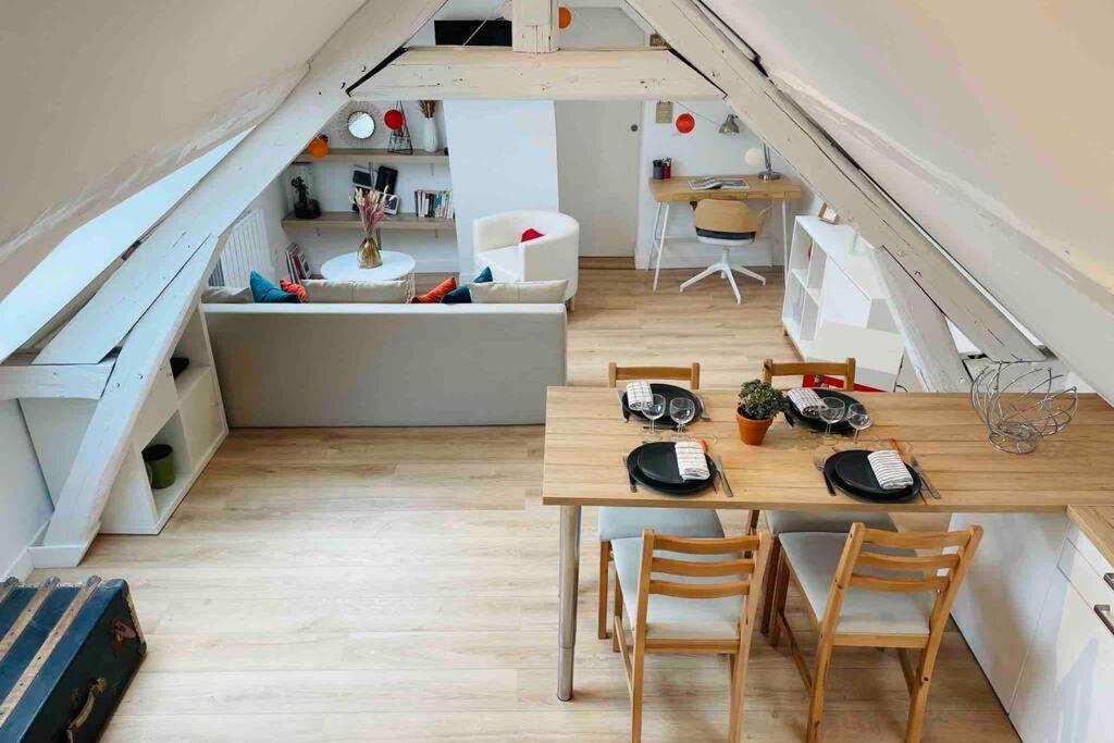 Sous Les Nuages Apartment Rouen Bagian luar foto